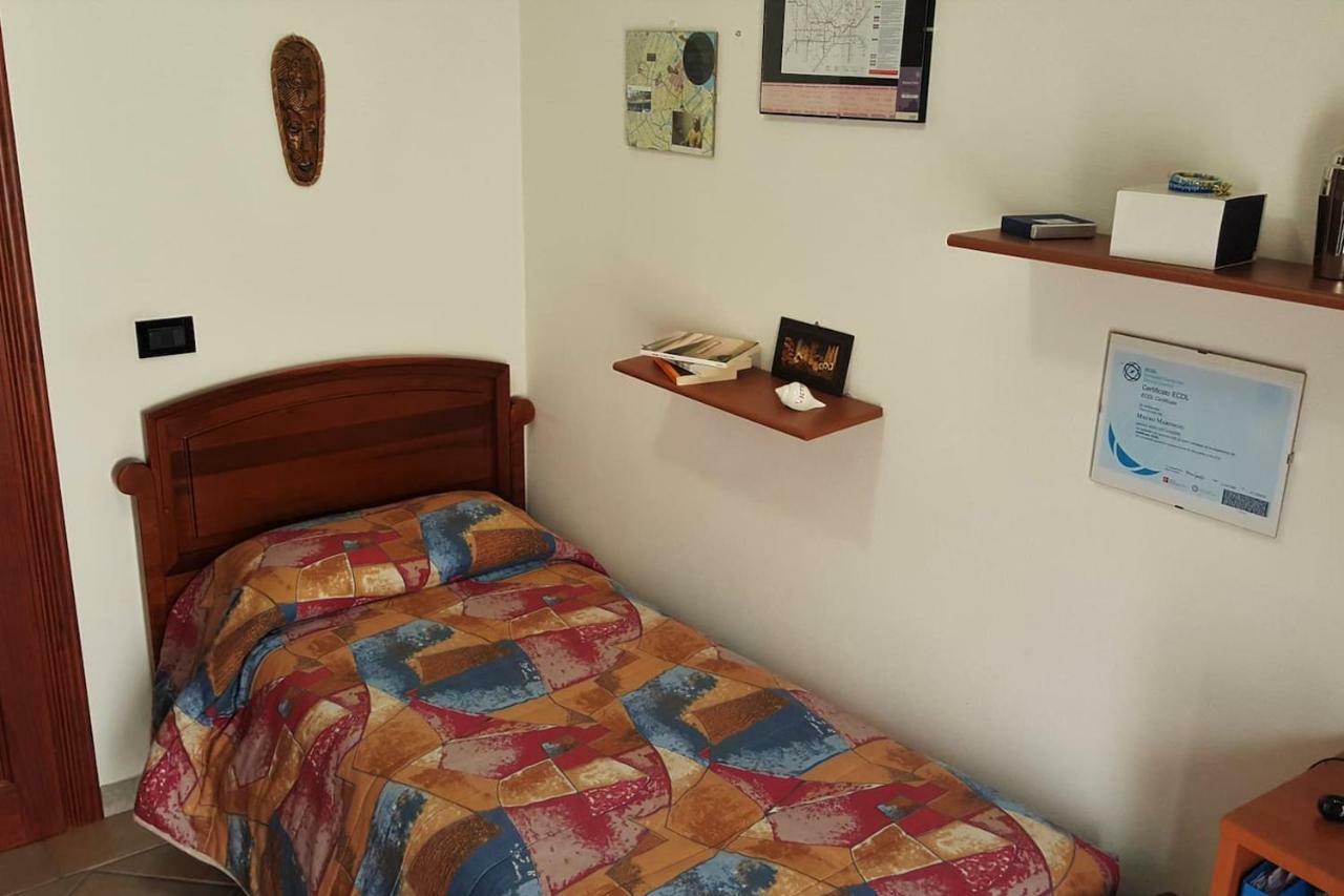 La Casa Del Viaggiatore Codrongianos Dış mekan fotoğraf